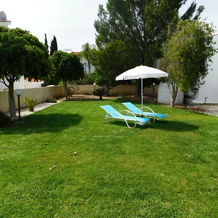 Villa Family Villa, 3 Min To Sandy Beach Peyia