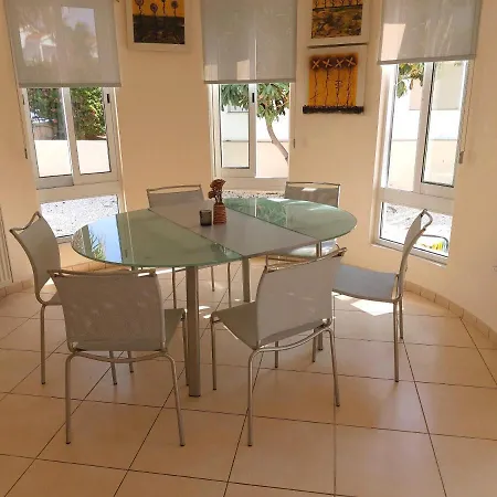 Family Villa, 3 Min To Sandy Beach Villa Peyia