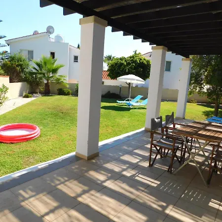 Family Villa, 3 Min To Sandy Beach Βίλα Πέγεια