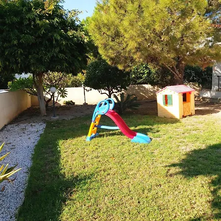 Villa Family Villa, 3 Min To Sandy Beach Peyia